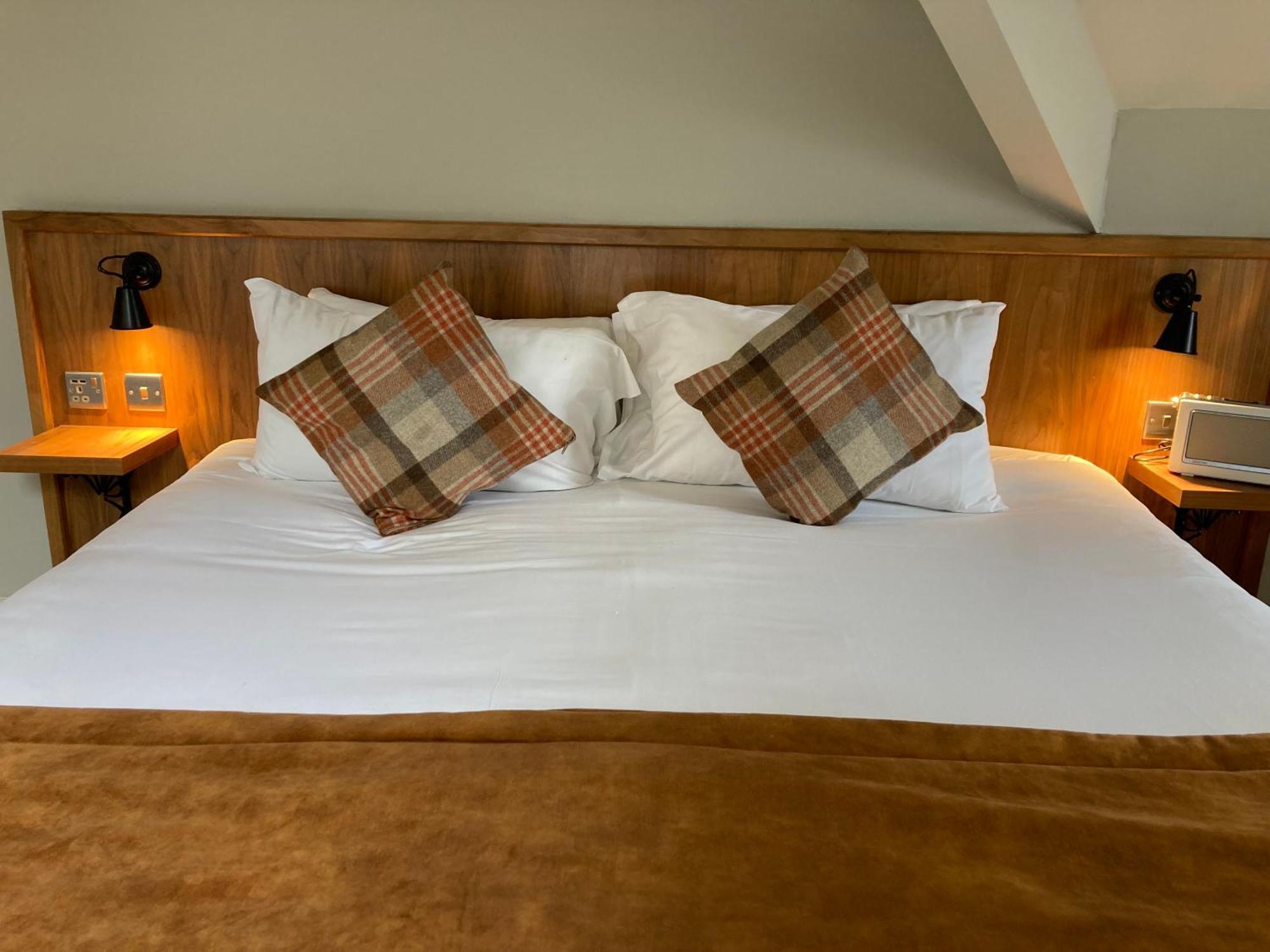 The Cross-Keys Hotel Knutsford Exteriör bild